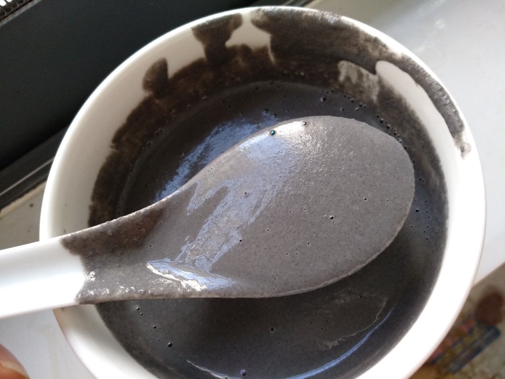 做碗糖水铺一样香滑的芝麻糊，其实不难