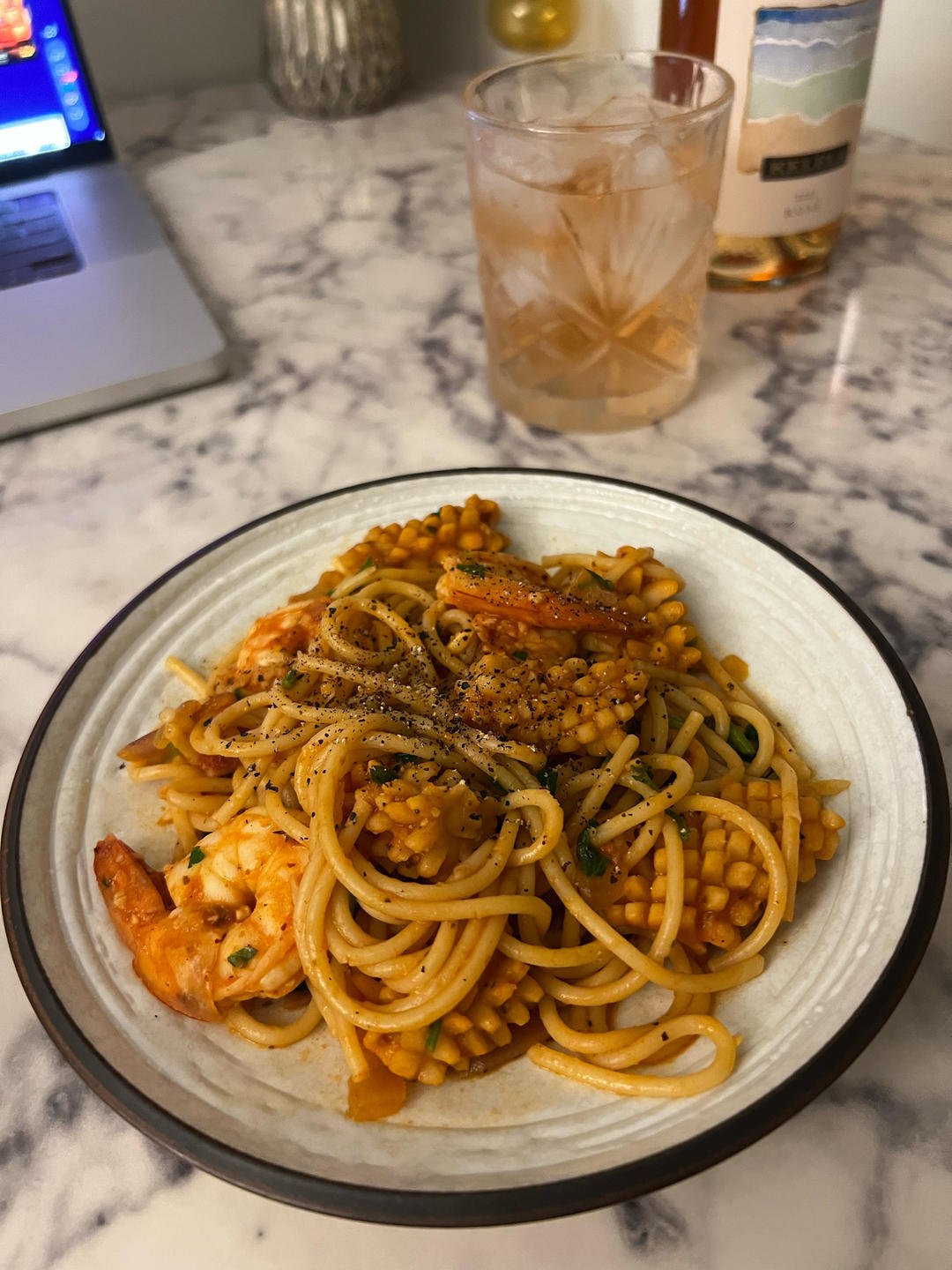 白葡萄酒海鲜意面（Seafood Pasta with White Wine）