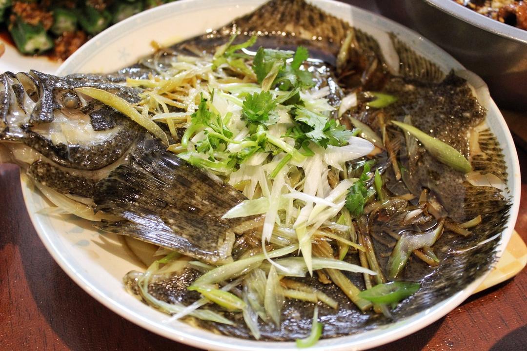 清蒸多宝鱼