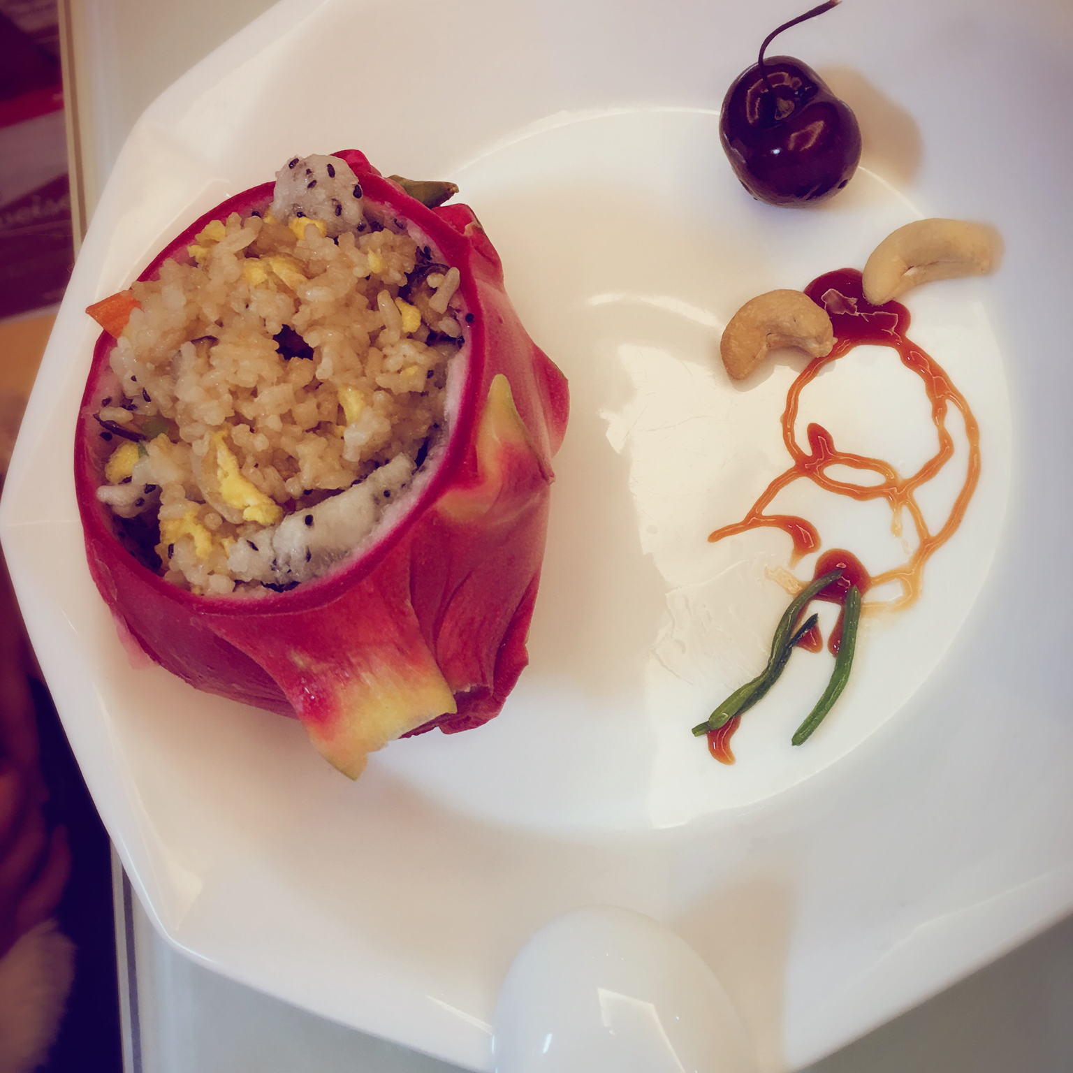 清爽火龙果炒饭