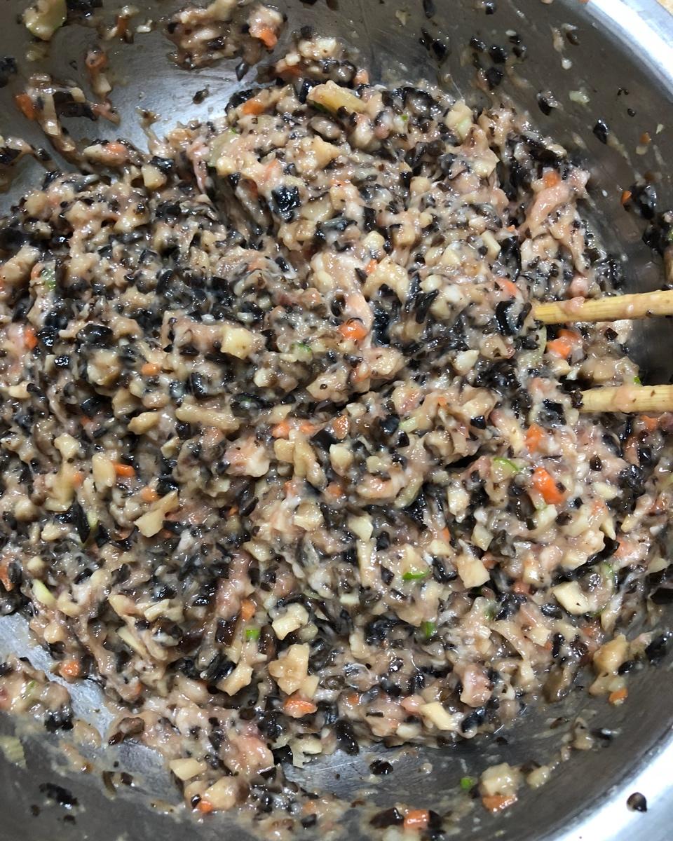 香菇猪肉胡萝卜饺子
