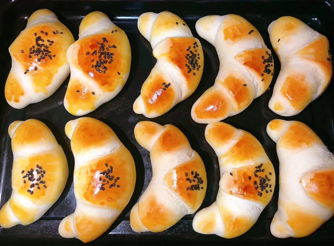 奶香牛角包—新手入门级的面包