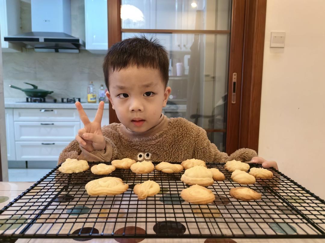 曲奇饼干，完美配方超好挤，酥到不敢碰，一个月还能酥掉渣