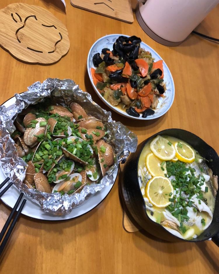 锡纸蒜香花蛤
