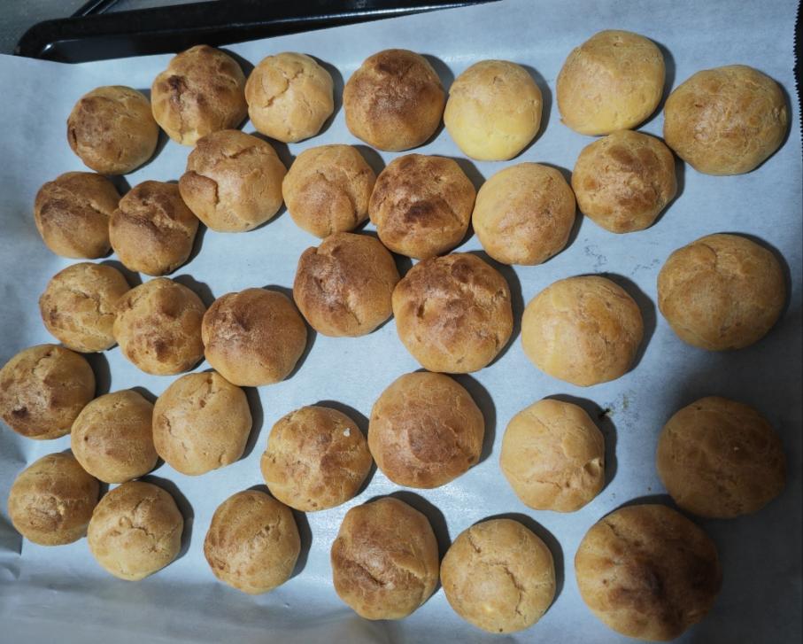 简单易成功的奶油小泡芙做法