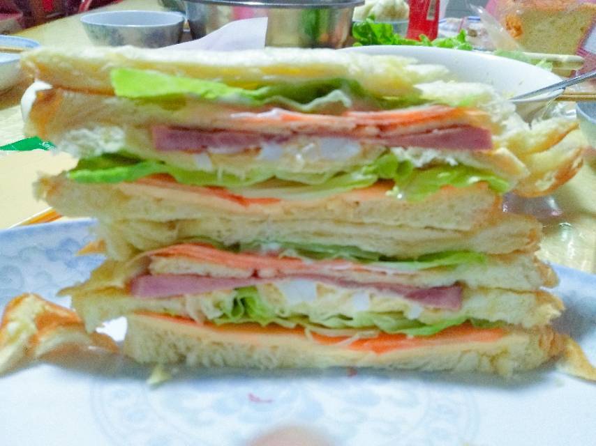 火腿芝士蛋三文治