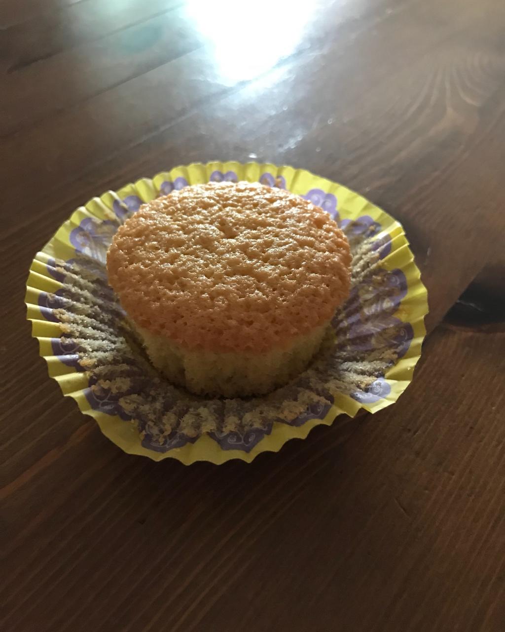 海绵纸杯蛋糕
