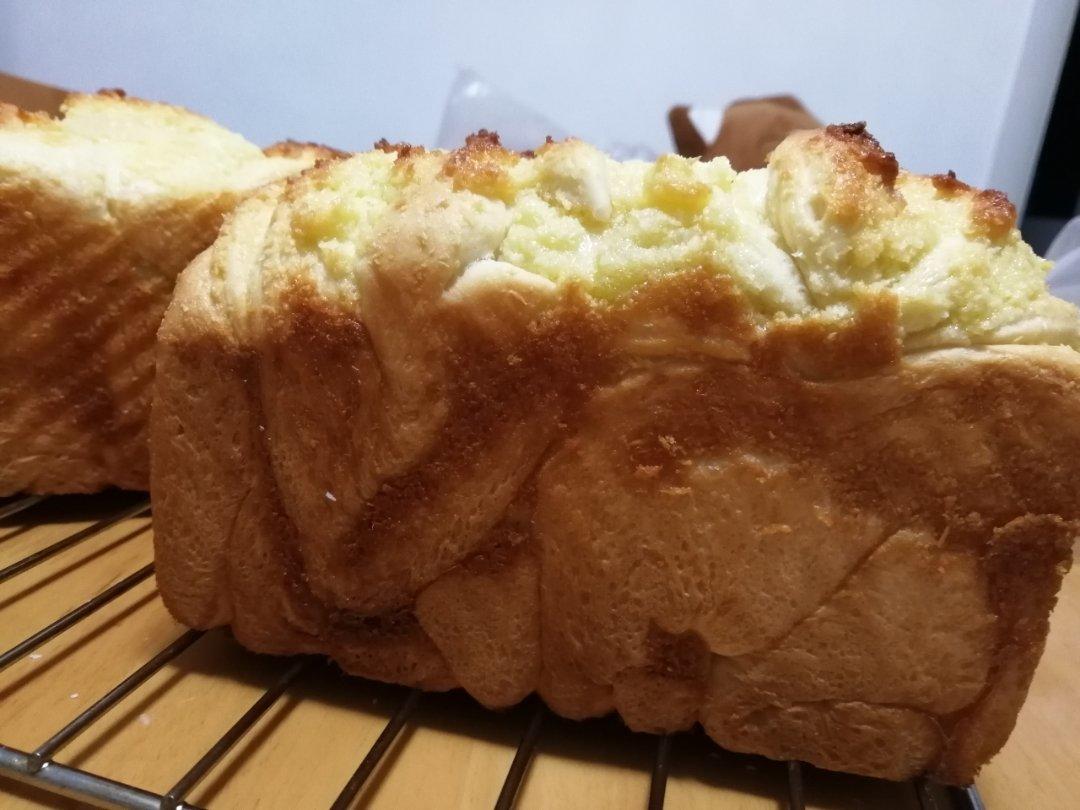 快手椰蓉小餐包（一次发酵照样柔软又拉丝）