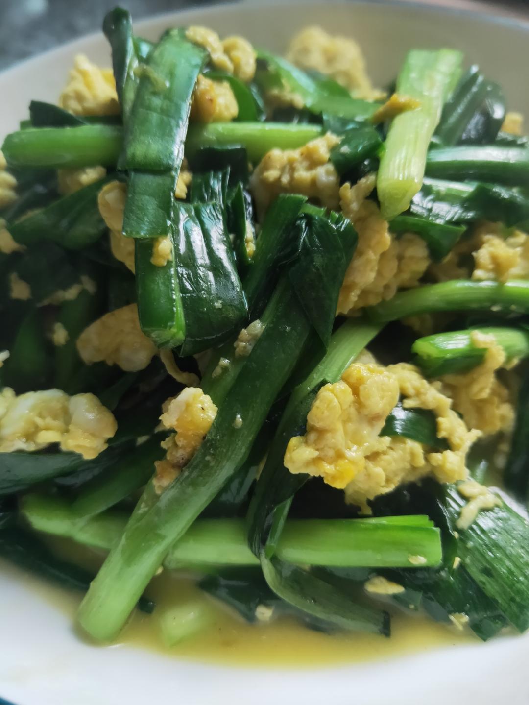 韭菜炒鸡蛋——三分钟快手下饭菜 掌握火候的秘诀