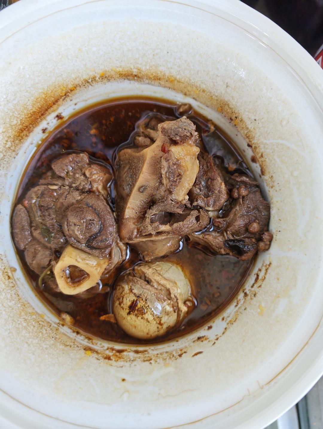 电炖锅炖羊腿