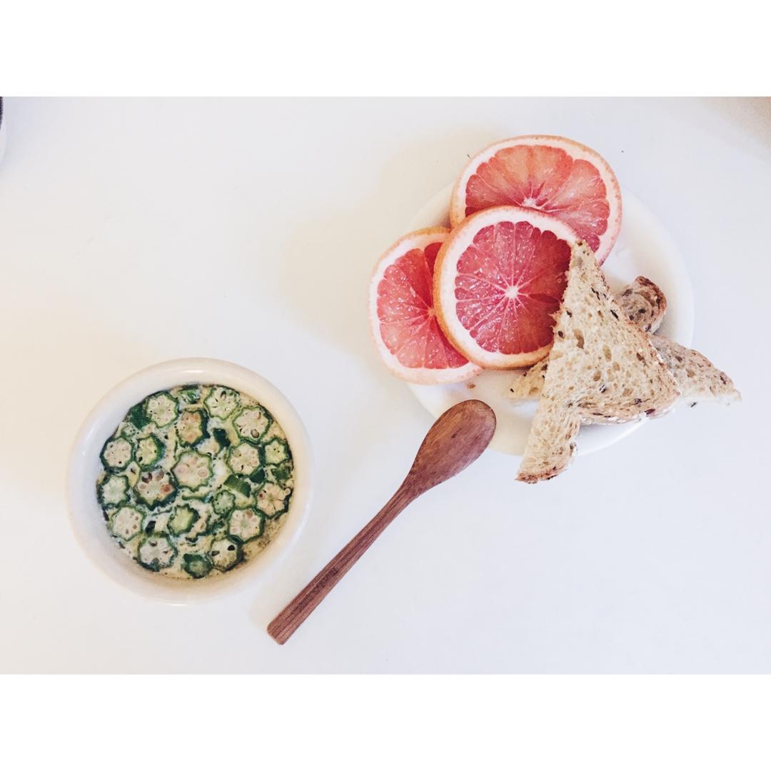 颜值控-做一朵开在碗里的花秋葵蒸水蛋