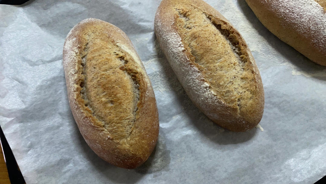 低油低糖——全麦短棍面包