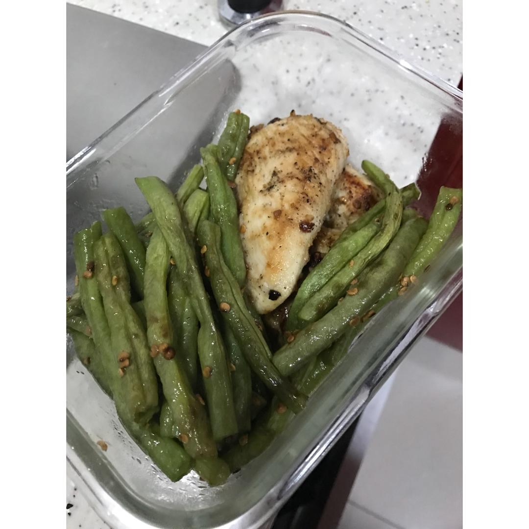 酷炫屌炸天好吃的煎鸡胸肉（香蒜蜂蜜煎鸡胸肉）
