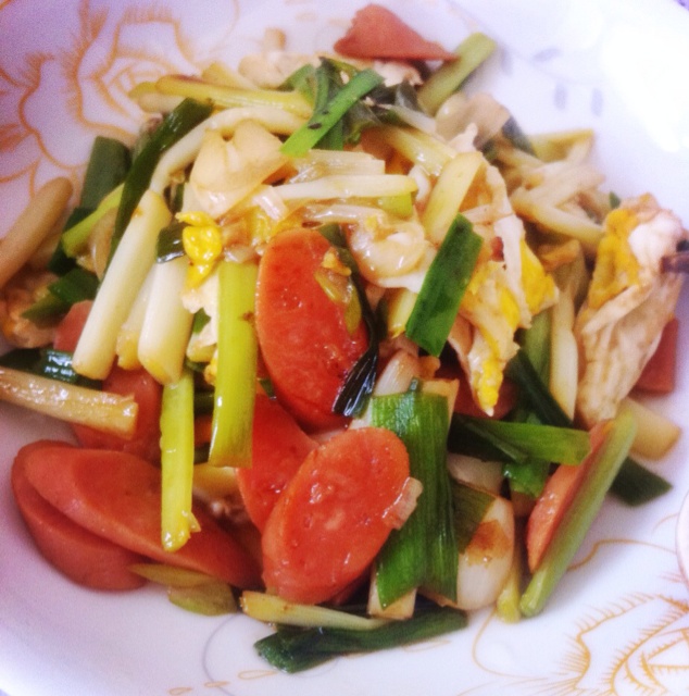 蒜苗炒鸡蛋