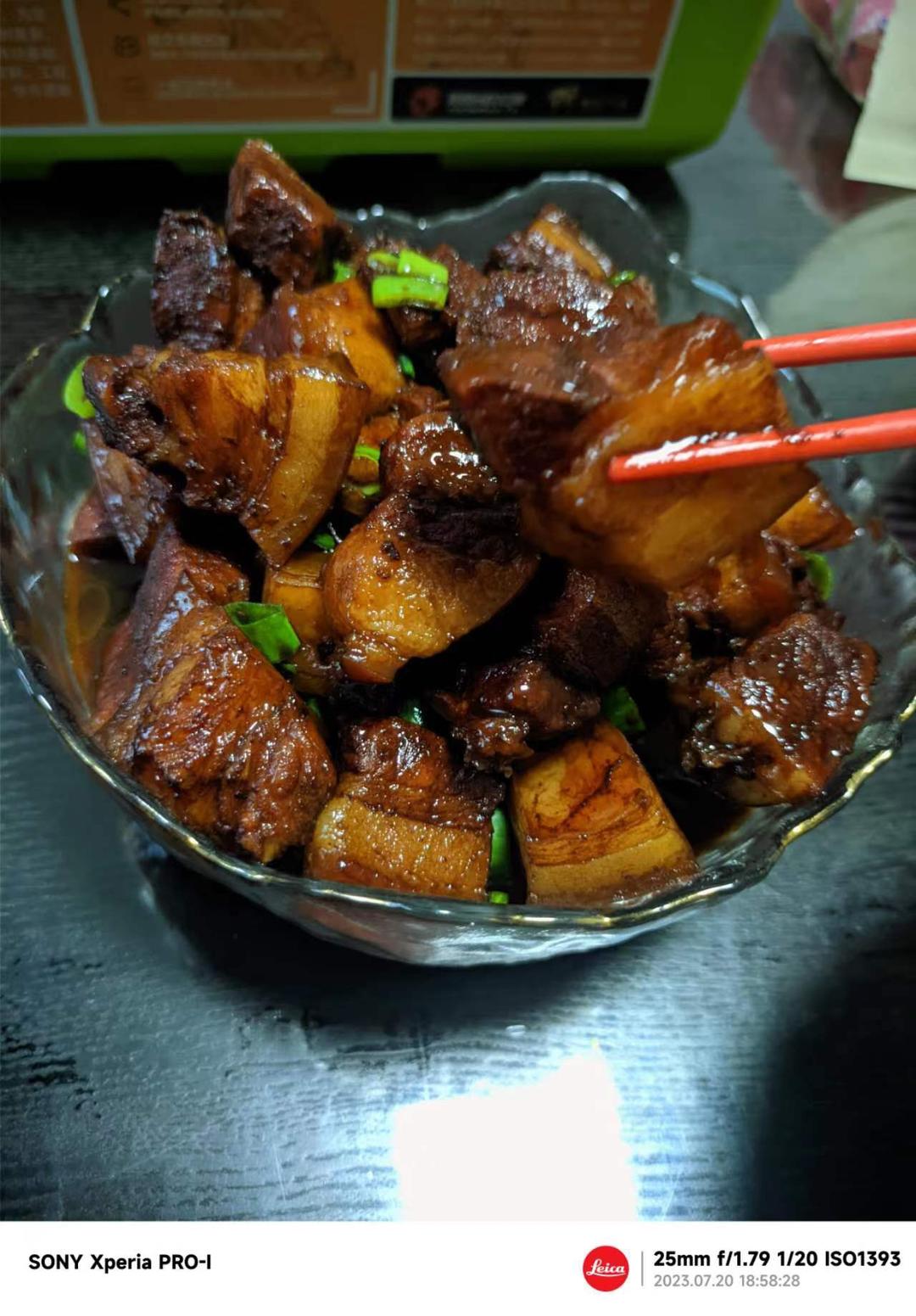 不焯水不放油的家常红烧肉