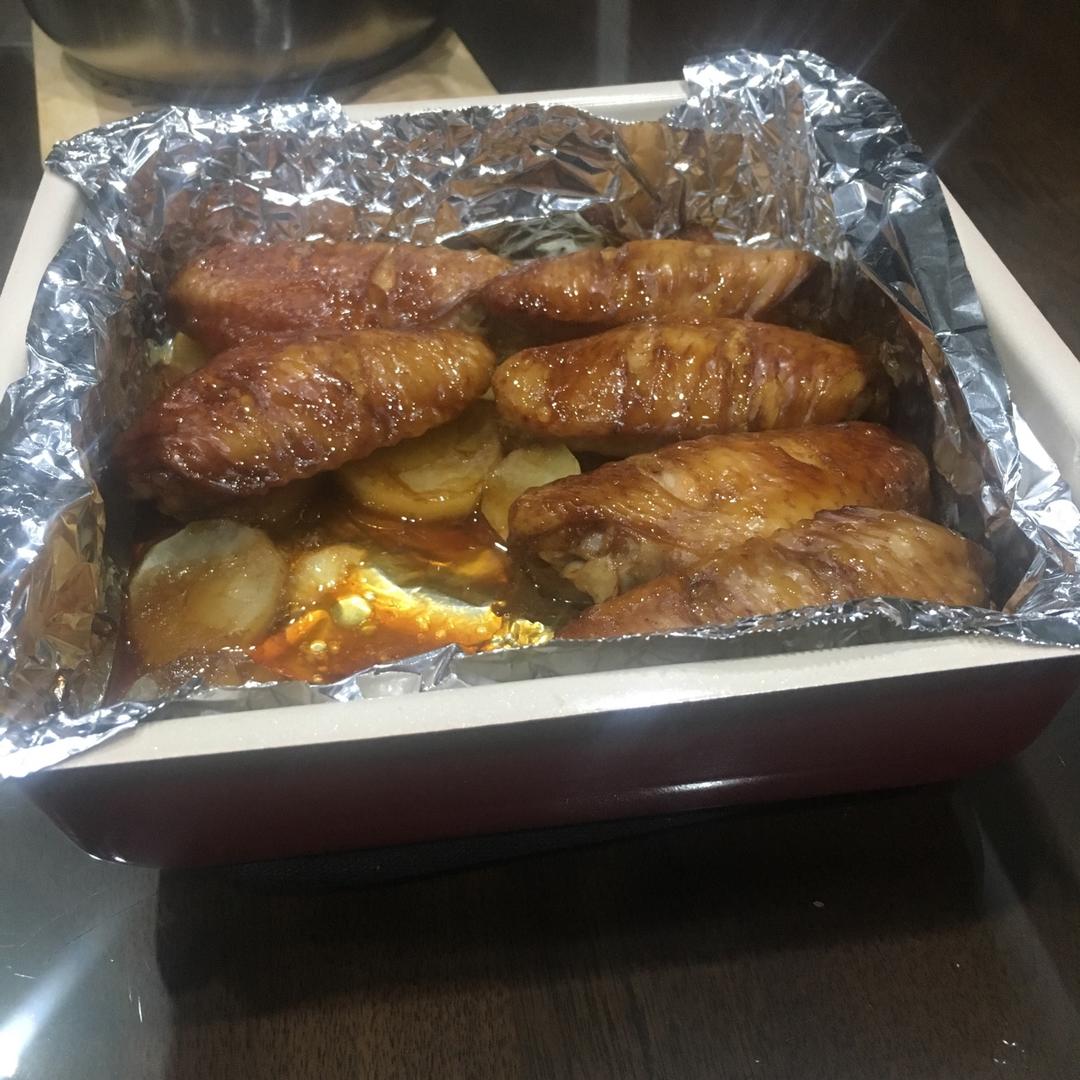 小高姐的土豆烤鸡翅(⌯¤̴̶̷̀ω¤̴̶̷́)✧