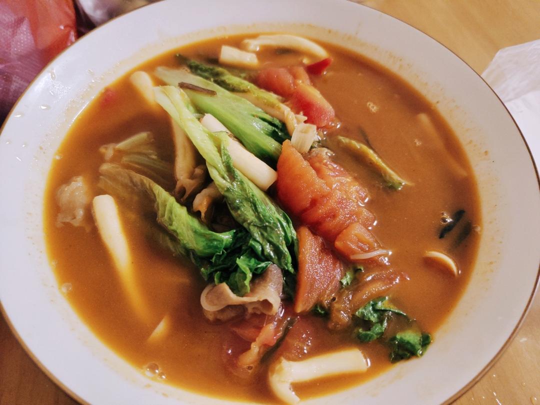 酸爽开胃｜番茄肥牛粉丝煲