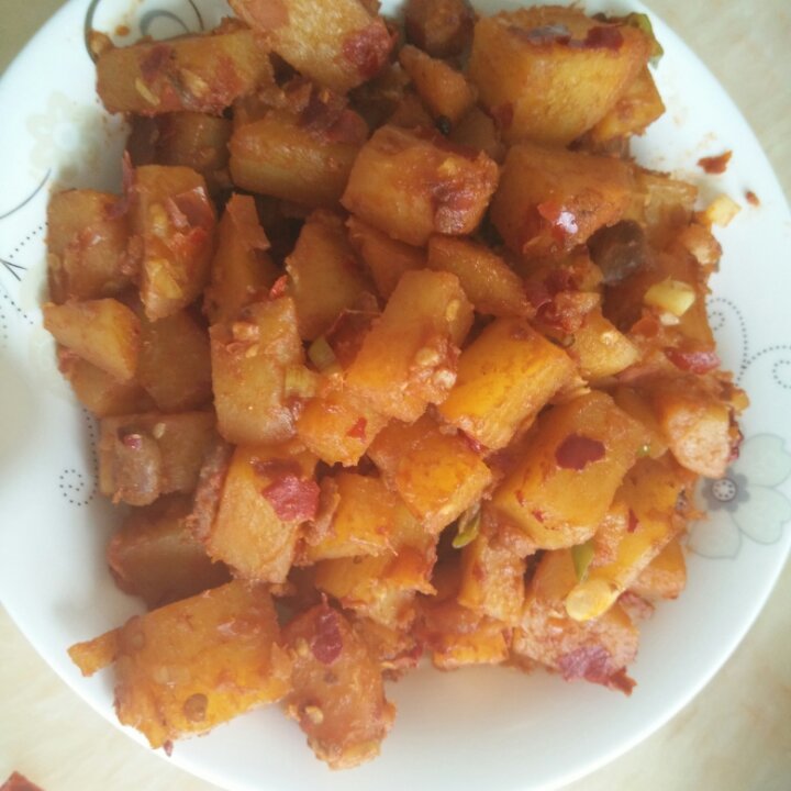 红烧土豆块