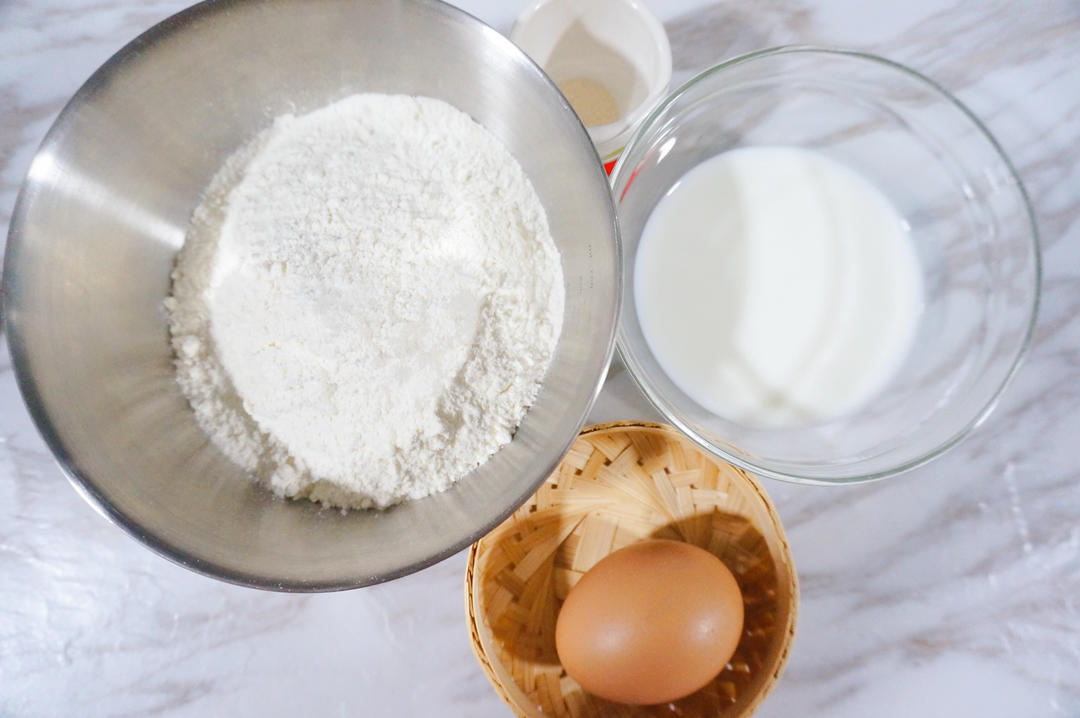 纯奶手撕吐司的做法 步骤1