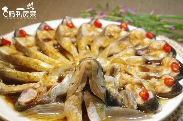 孔雀开屏清蒸鱼