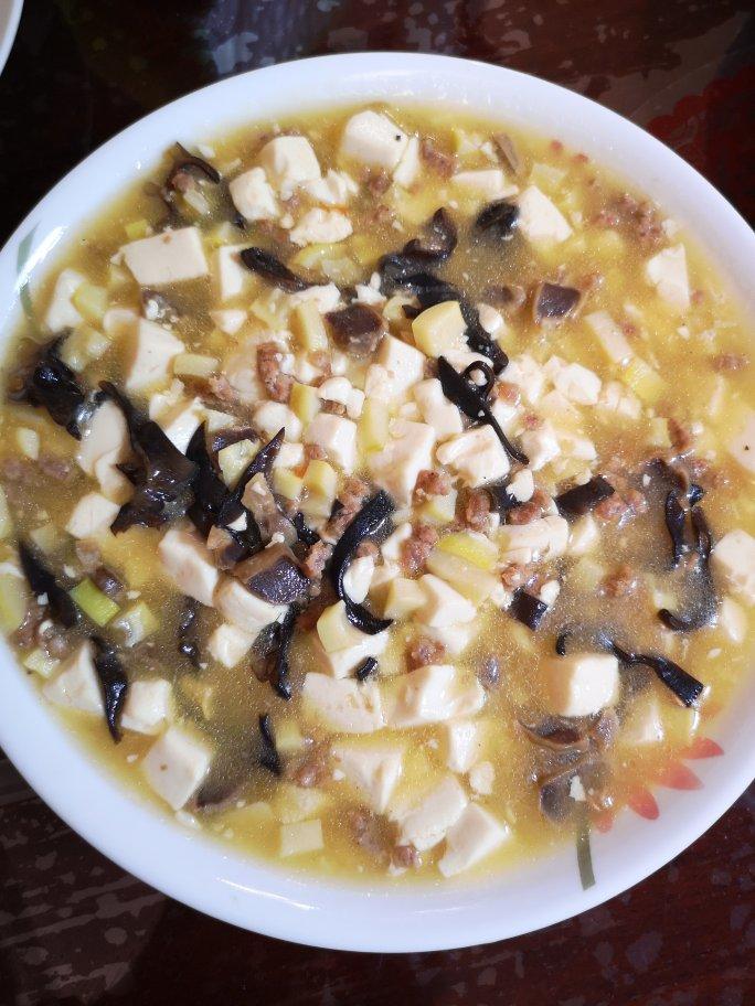 能让孩子一碗饭很快下肚的西施豆腐