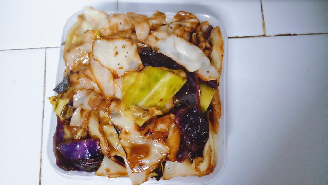阿婆手撕包菜