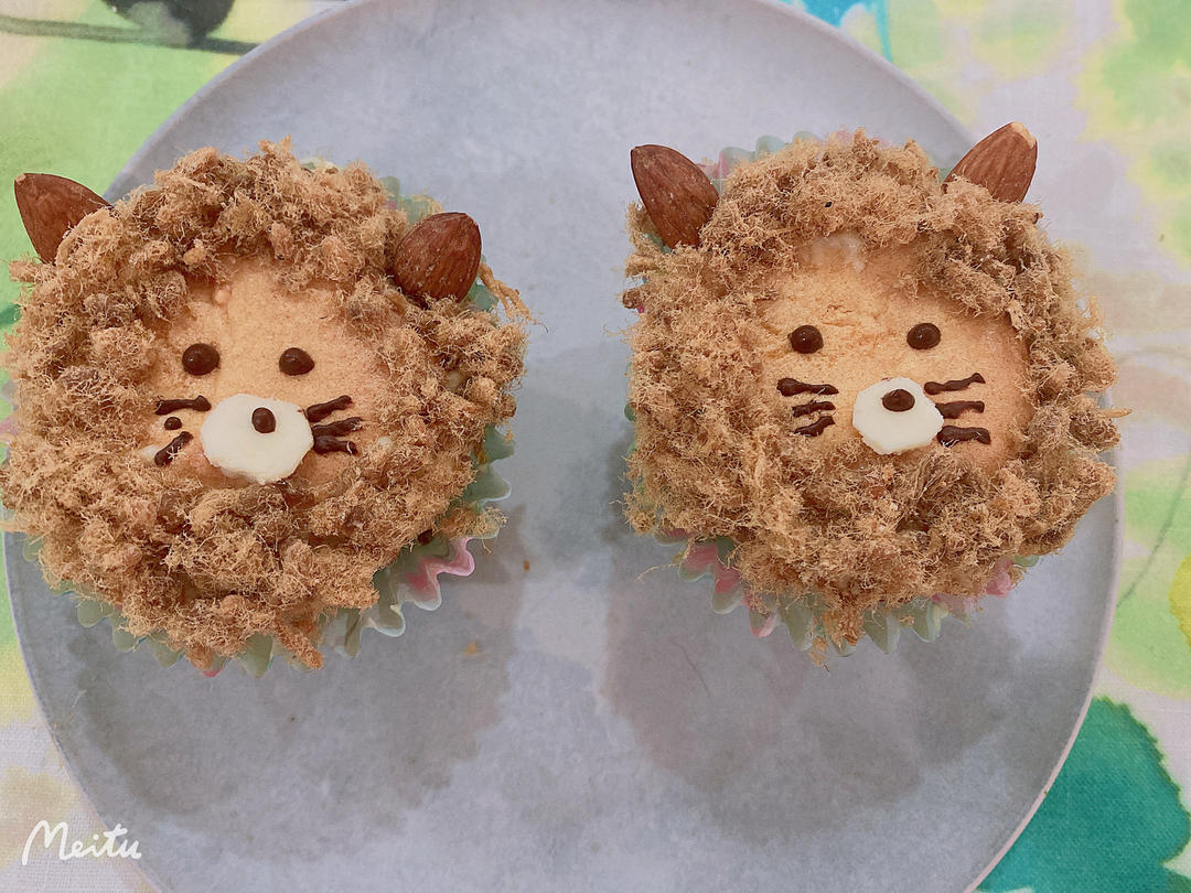 多种口味奶油杯子蛋糕