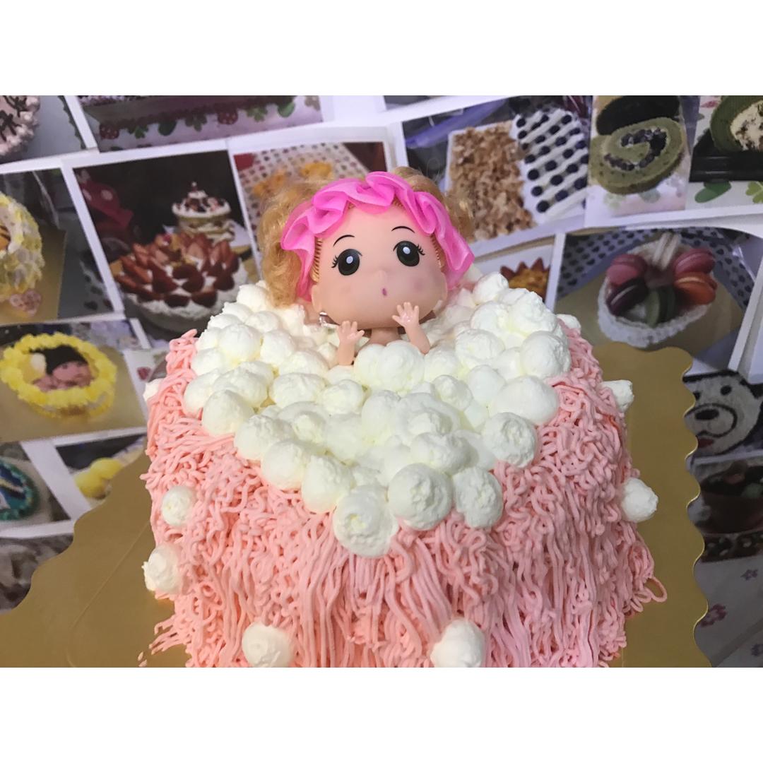详细步骤制作泡泡浴娃娃蛋糕