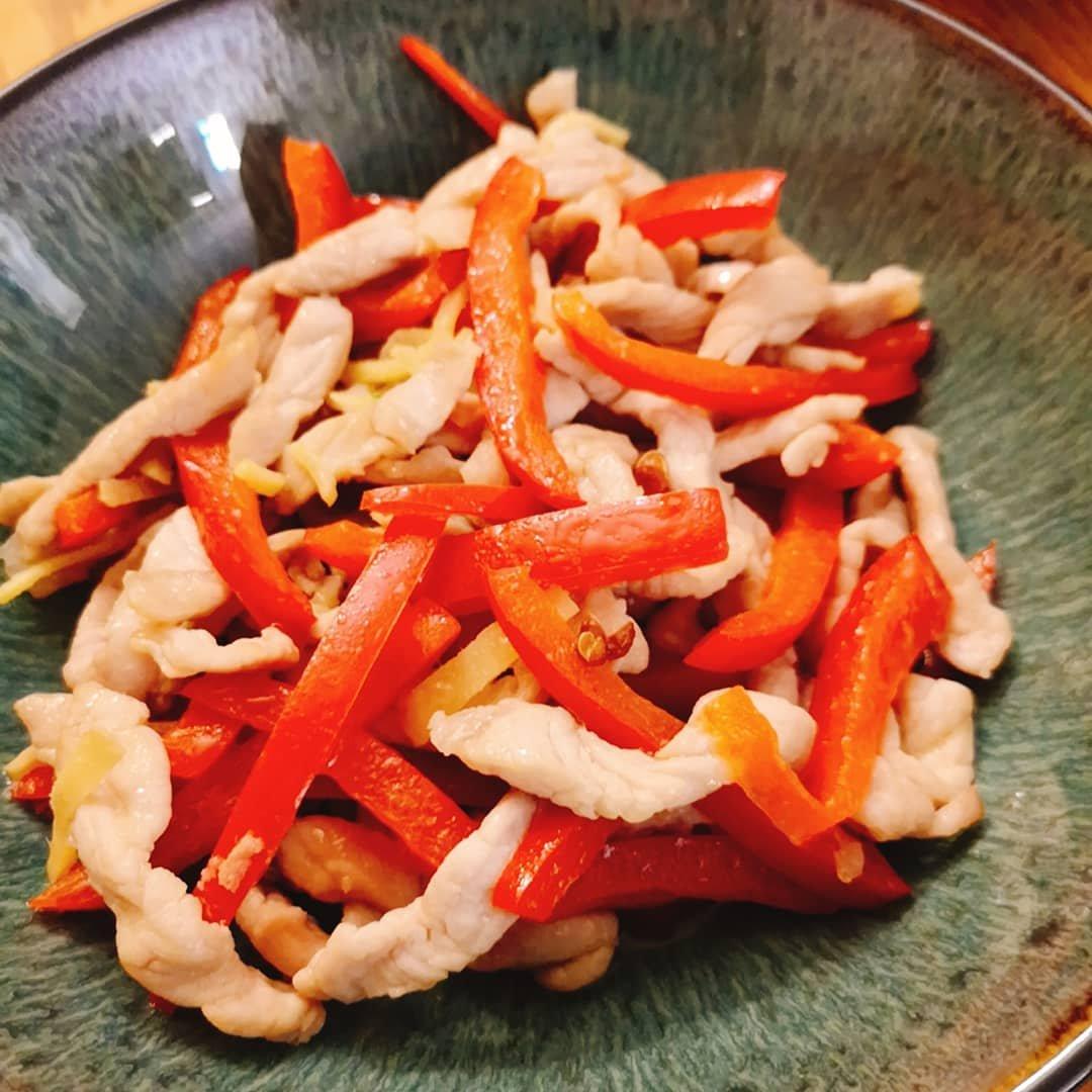 红椒肉丝（甜椒肉丝）