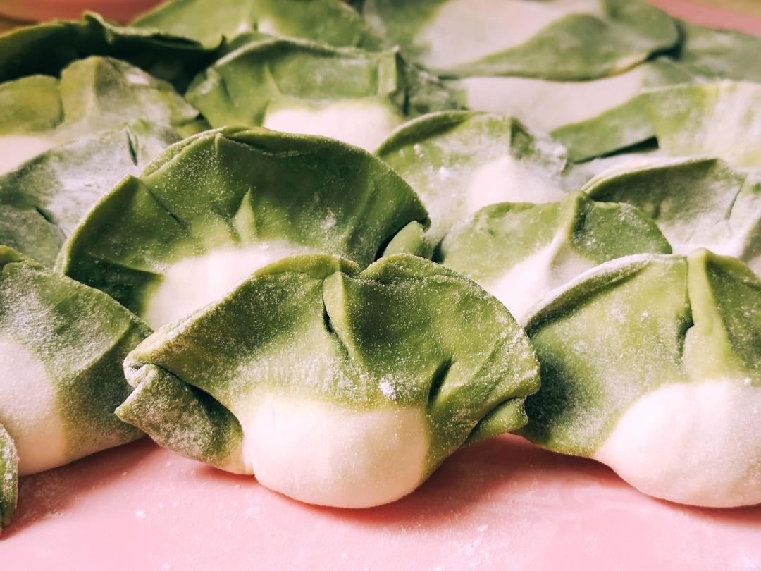 翡翠白菜饺