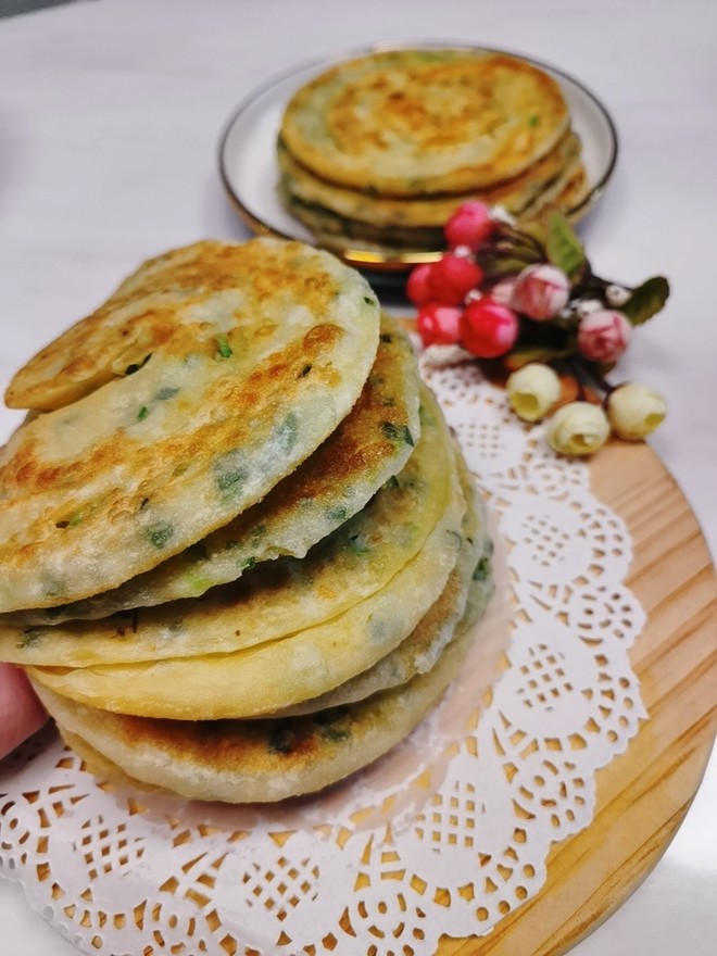 葱花饼的做法步骤图 葱花饼怎么做好吃 阿布和灵儿 下厨房 葱花饼的做法步骤图 葱花饼怎么做好吃 阿布和灵儿 下厨房