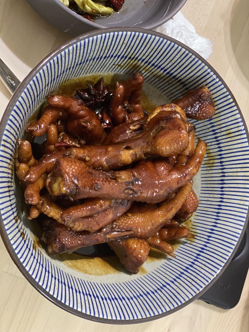 “销魂”卤鸡爪