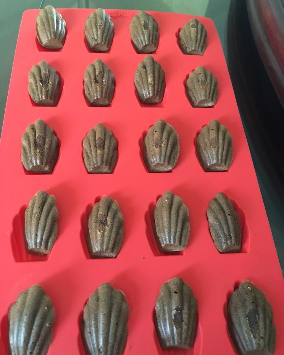 芝士巧克力玛德琳蛋糕