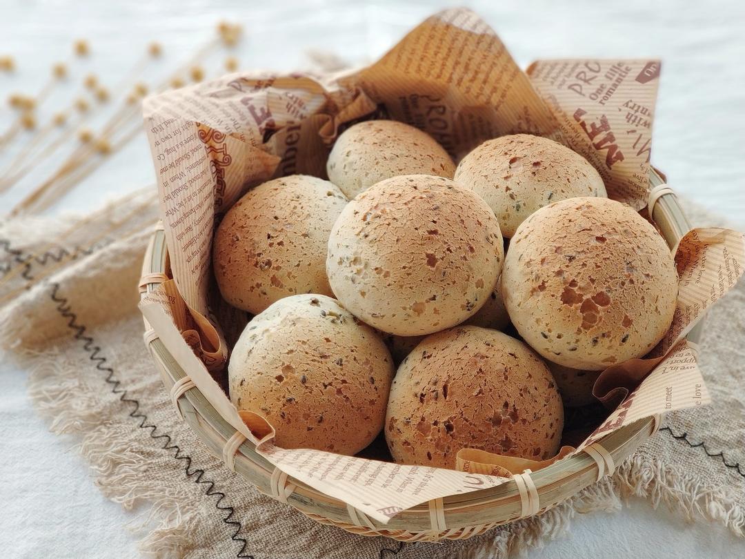 teiny013做的5分钟超快速空心麻薯球恐龙蛋面包球q弹好吃完爆山姆会员