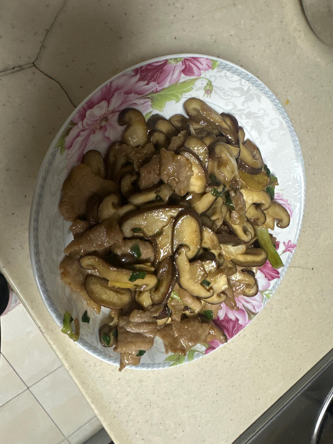 香菇炒肉