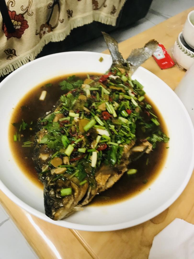 家常红烧鱼