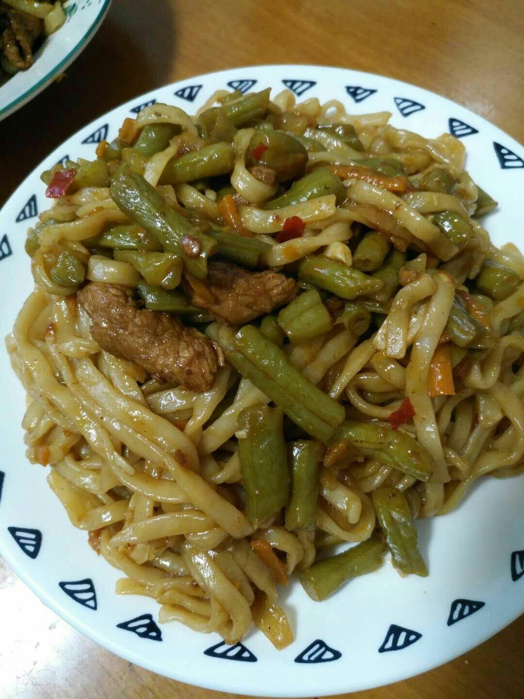 豆角焖面