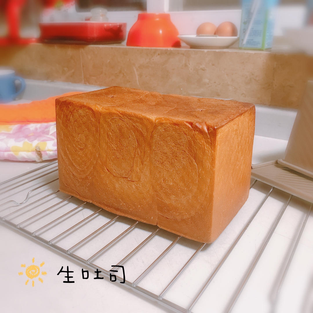 只需一次发酵的超软吐司（附面包机揉手套膜攻略）