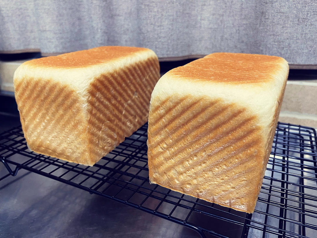 好吃到犯规的网红「生吐司」