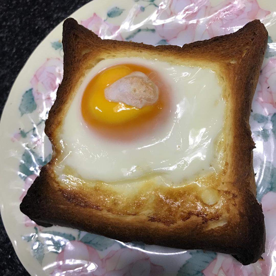 鸡蛋芝士烤吐司