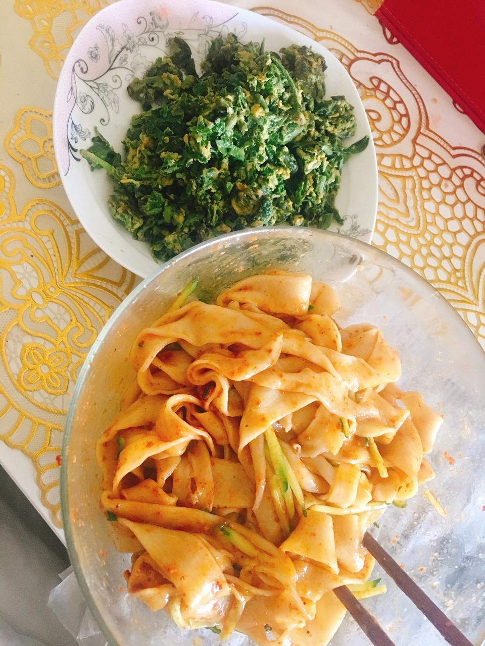 油泼面 Youpo Noodles