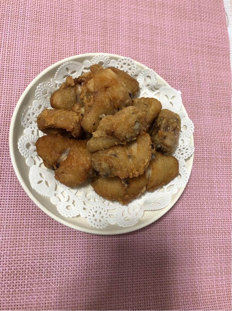 蒜香炸鸡翅