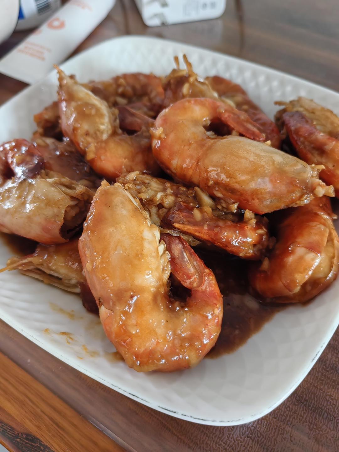 芥末黄油罗氏虾