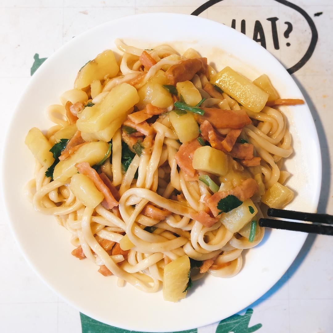 土豆焖面