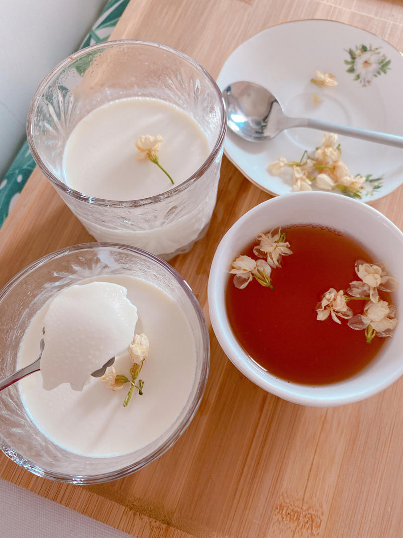 吃豆腐啦！——小嶋老师茉莉奶冻