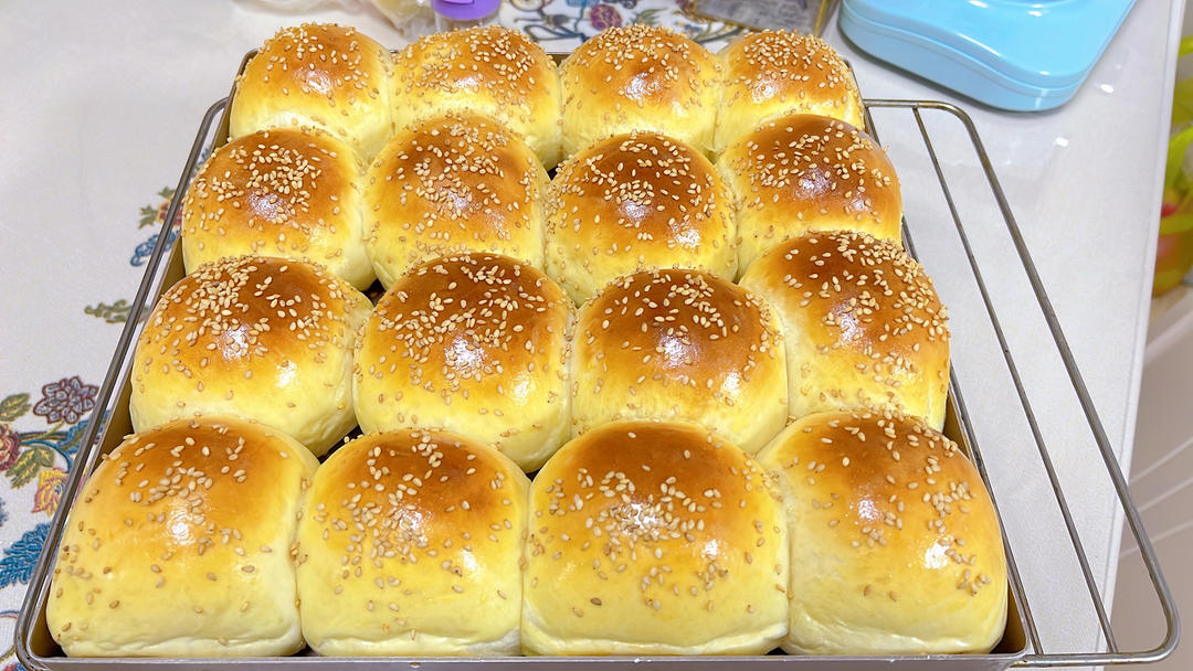 🥛超简单快手，柔软拉丝，一次发酵，牛奶小餐包