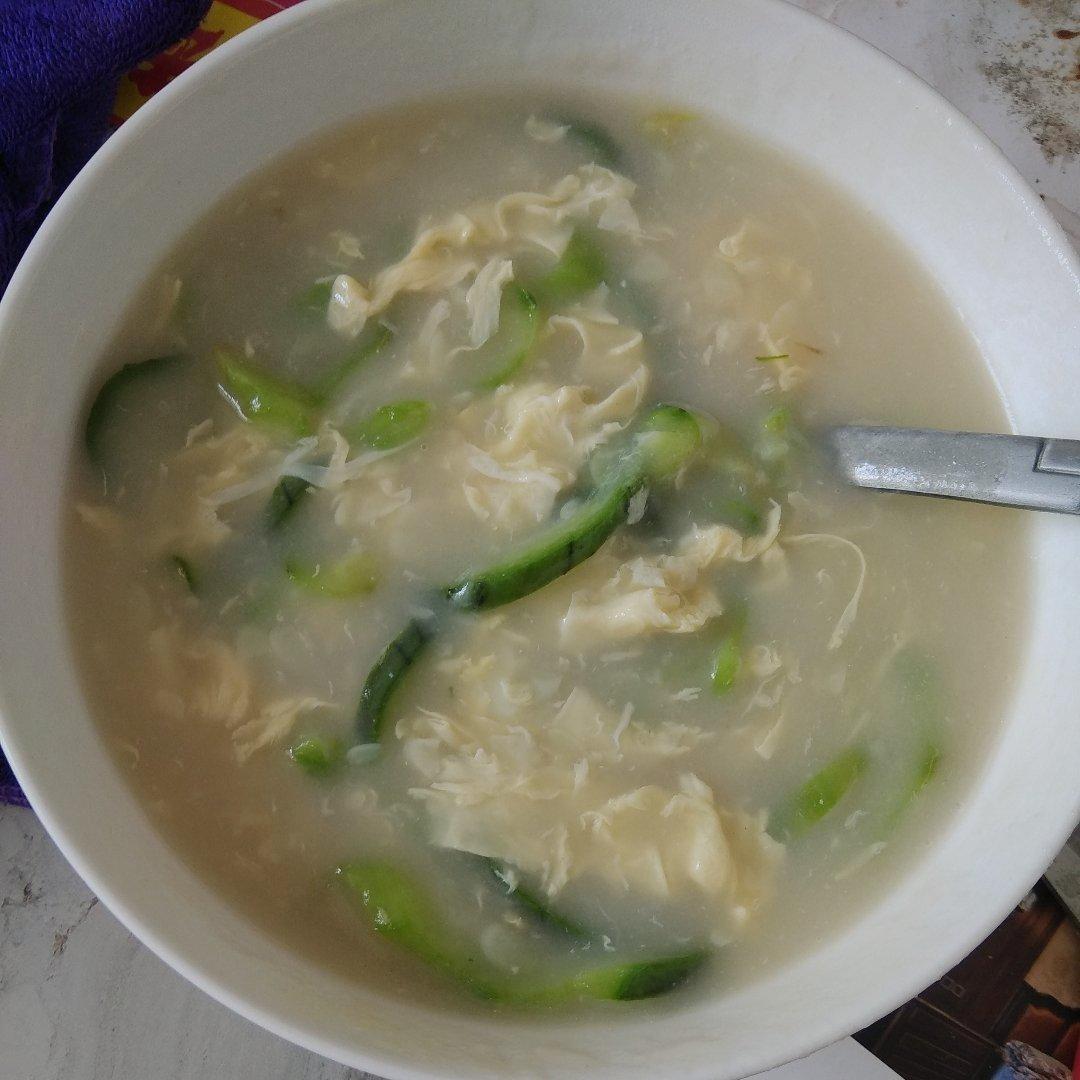 丝瓜蛋汤