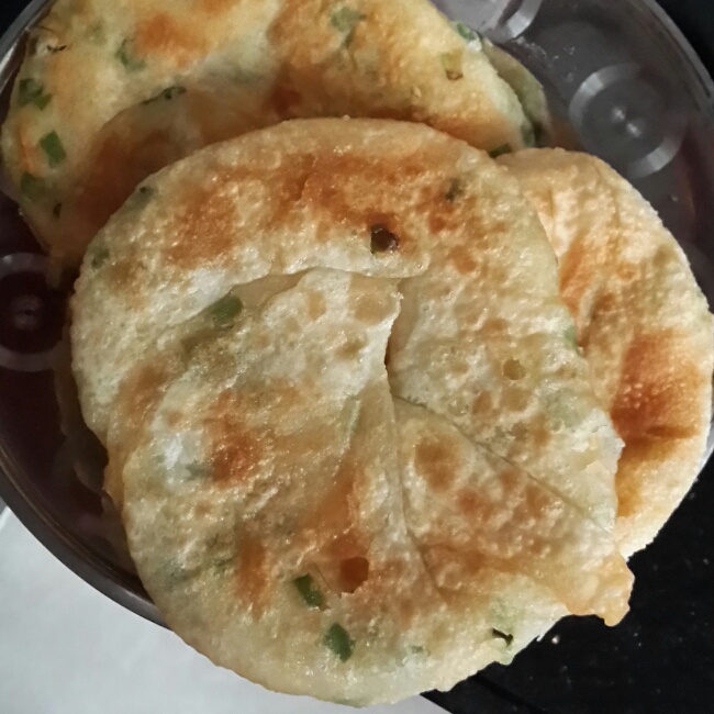 家常葱油饼