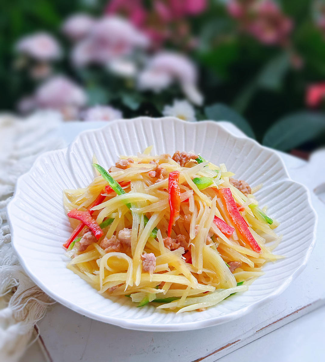 醋溜黑椒里脊肉炒土豆丝
