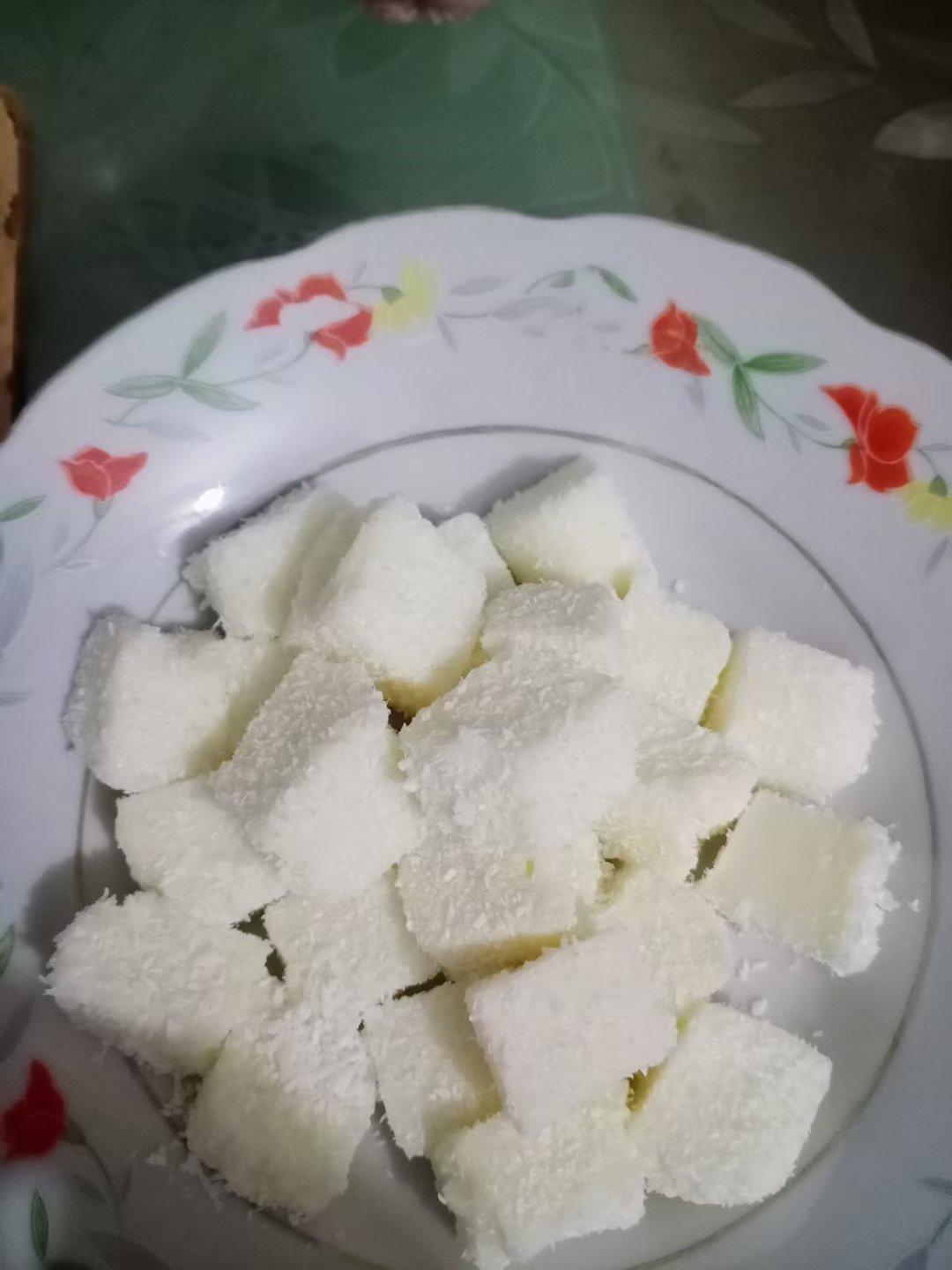 超简单！巨好吃！椰蓉牛奶小方（无需奶油炼乳）一次成功